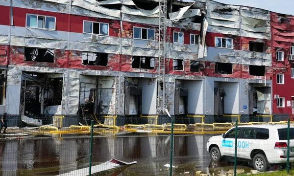 Підприємці повідомляють про збитки після знищення логістичного хабу Amtel неподалік від Києва