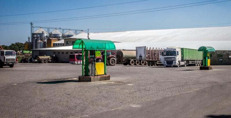 АЗС продовжують збільшувати вартість бензину та дизельного пального АЗС продовжують збільшувати вартість бензину та дизельного пального
