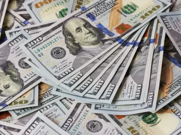 Долар показав приріст у пунктах купівлі та продажу на міжбанківському ринку, повідомляє Міністерство фінансів.