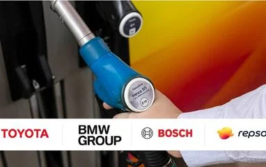Toyota та BMW тестують паливо з рослинних залишків