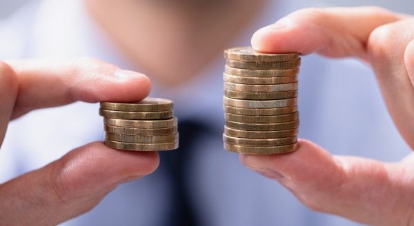 Українці можуть отримати назад частину коштів, сплачених за страхування та пенсійні внески: яка сума доступна для повернення – Міністерство фінансів
