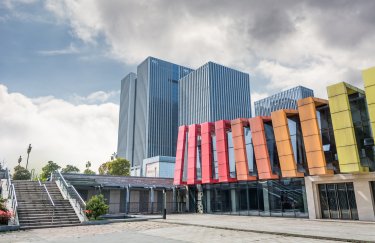 Росія ліквідувала більше мільйона квадратних метрів складських приміщень на Київщині: якими будуть наслідки для ринку