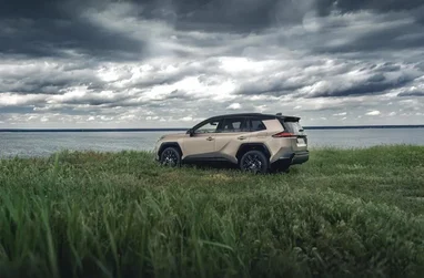 Toyota RAV4 FWD
