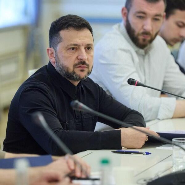 Напрямок бойових дій, протидія балістичним загрозам, виборчий процес та шанси на припинення збройного конфлікту: ключові моменти з прес-конференції Зеленського.