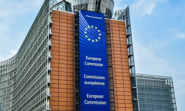 Україна звертається до Єврокомісії з проханням надати 220 мільйонів євро для допомоги аграрному сектору у зв’язку з блокуванням морських портів.