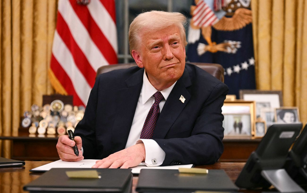 Президент США Дональд Трамп підписав указ, який встановлює нові мита на імпорт безпілотників та комплектуючих до них.
