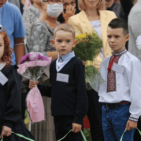 Чи стануть українські школи порожніми? Кількість учнів першого класу за 8 років впала майже вдвічі