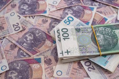 Dobry Start 2026: Мешканці України в Польщі можуть отримати 300 злотих на дитину