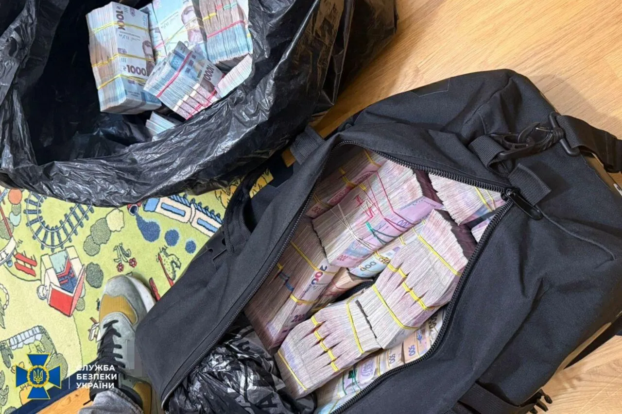 Гроші за вкрадені безпілотники