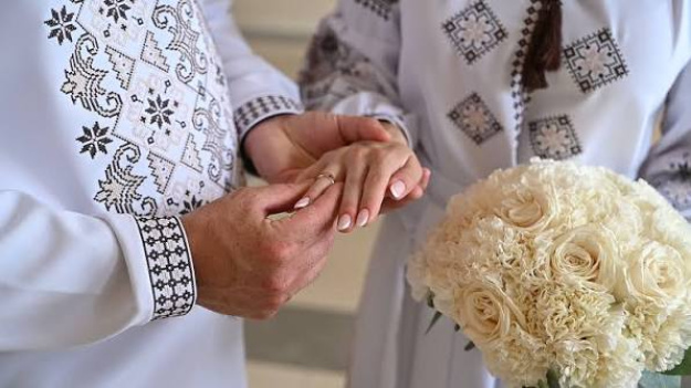 В Україні за перше півріччя 2026 року зареєстрували 79 516 шлюбів, що на 16% більше, ніж за аналогічний період минулого року.