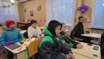 Школа без опалення. Фото: скрін Youtube