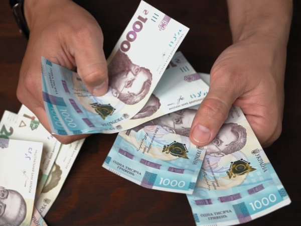 84% коштів йде на базові потреби: фінансові звички українців та їхні прагнення до змін — Мінфін