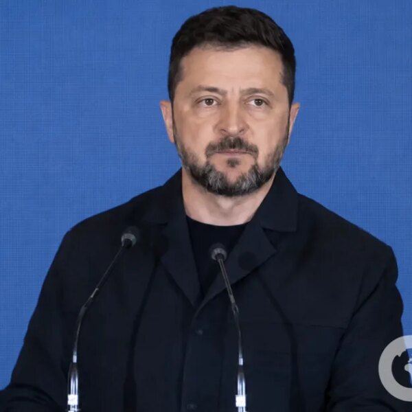 Український пантеон точно існуватиме”: Зеленський пояснив, хто обиратиме українських героїв. Відео