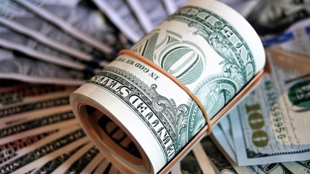 Валютні інтервенції НБУ минулого тижня зменшилися на 10,5%