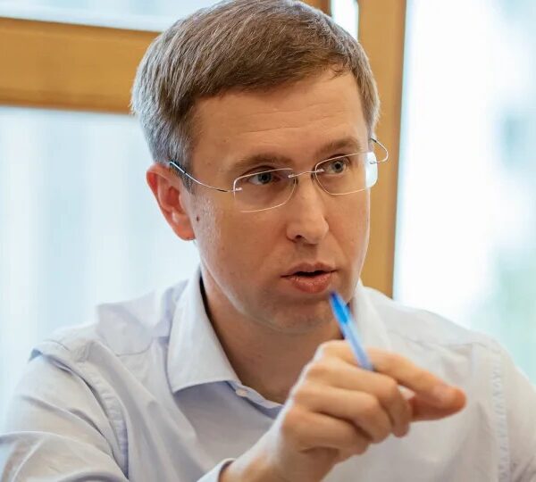 Доходи, винагороди та безпека: що уряд Корецького має намір трансформувати до кінця 2027 року — Міністерство фінансів