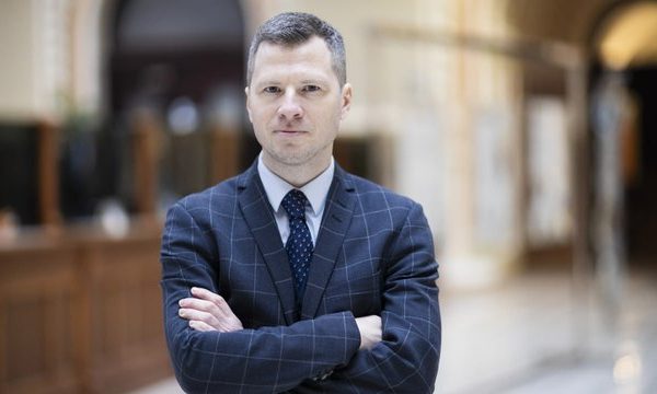 Колишній керівник відділу нагляду за небанківськими фінансовими установами Суханов став головою департаменту стратегії Національного банку України.