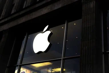 Apple планує підняти вартість основних товарів