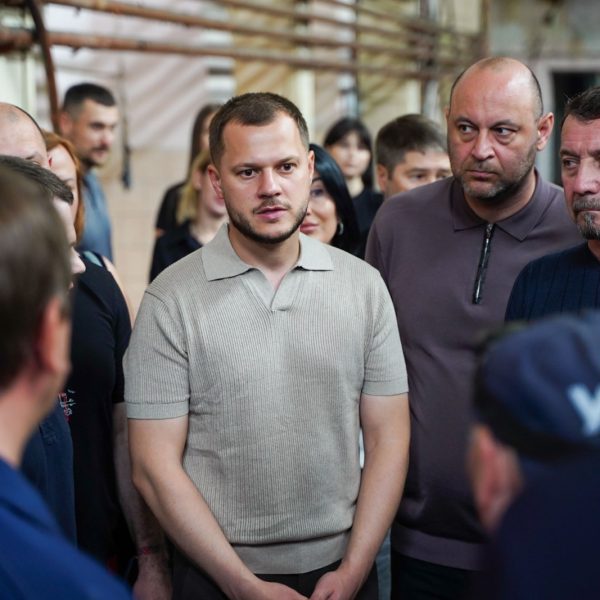 Укрзалізниця збільшить оплату праці для більш ніж 150 тисяч співробітників: строки та розміри підвищення — Мінфін