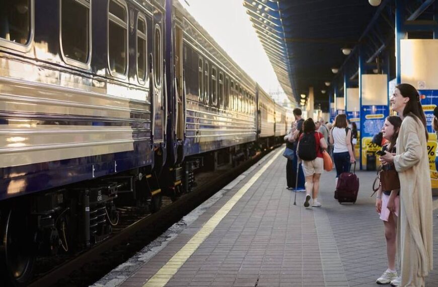 Укрзалізниця” відкрила доступ до платних зон очікування на вокзалах без оплати через&hellip;