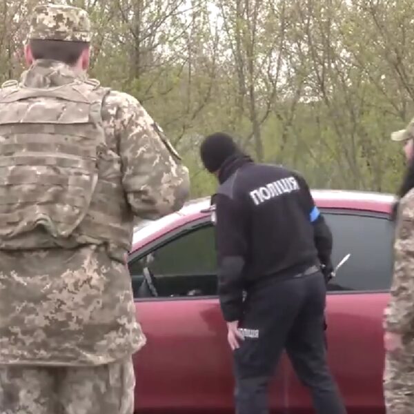 Фіскальна служба надасть оборонному відомству відомості щодо чоловіків.