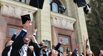 Студенти в аудиторії університету