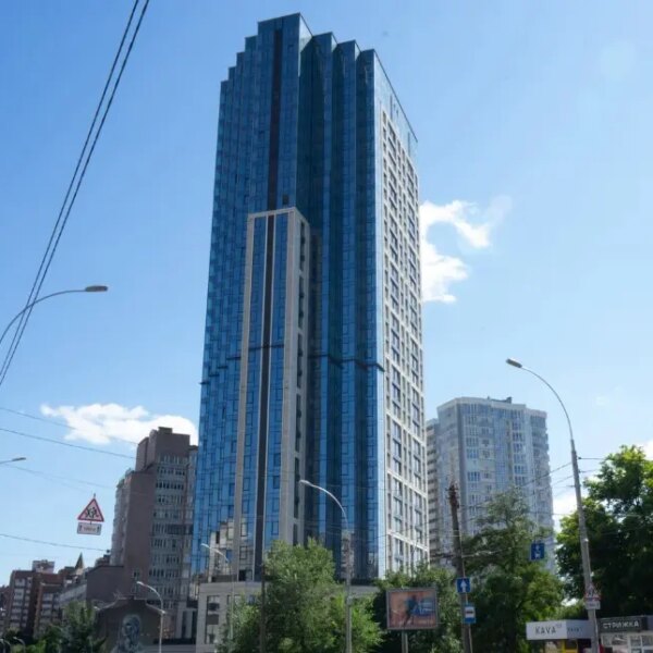 A136 Highlight Tower офіційно відкрили для користування