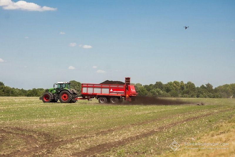 Organic fertilizer application
