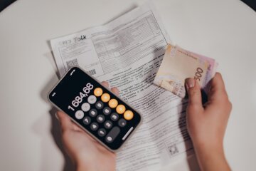 Комунальні платіжки: тарифи на воду, газ і світло в Україні