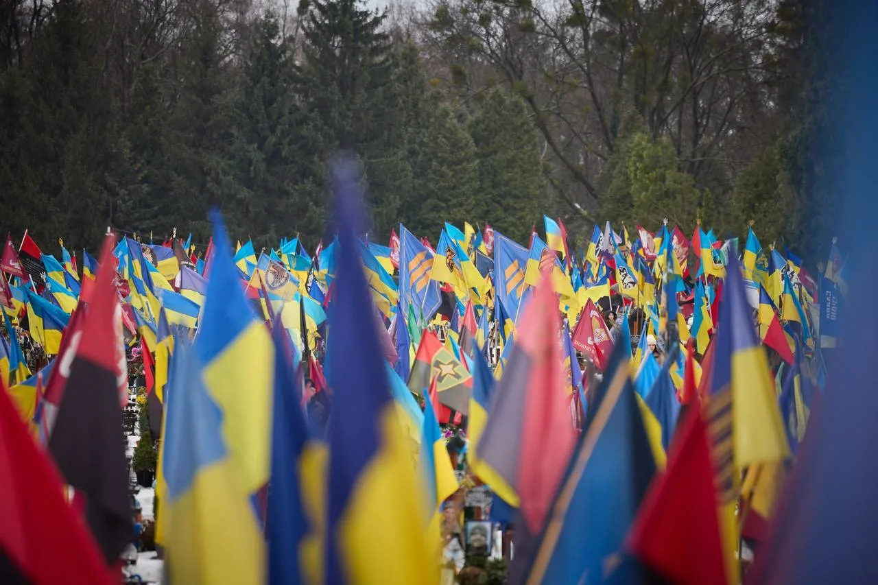 Зеленський підкреслив необхідність пам'ятати та вшановувати кожне життя.