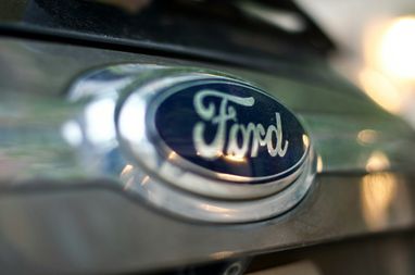 Ford виводить на ринок ШІ-помічника для автомобілів