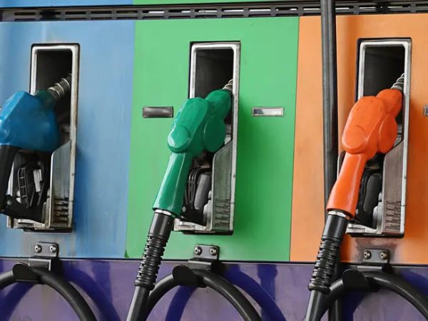 Україна значно збільшила ввезення бензину: хто забезпечив найбільші поставки пального в липні — Мінфін