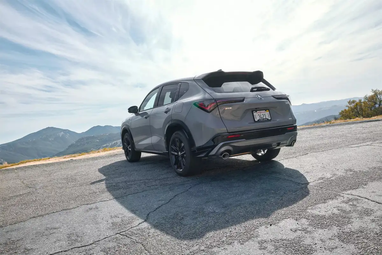 Honda розглядає гібридні версії HR-V та Acura ADX
