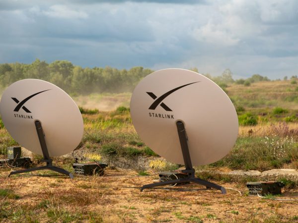 Маск відмовляється підтримати Україну Starlink: які плани Києва — Мінфін