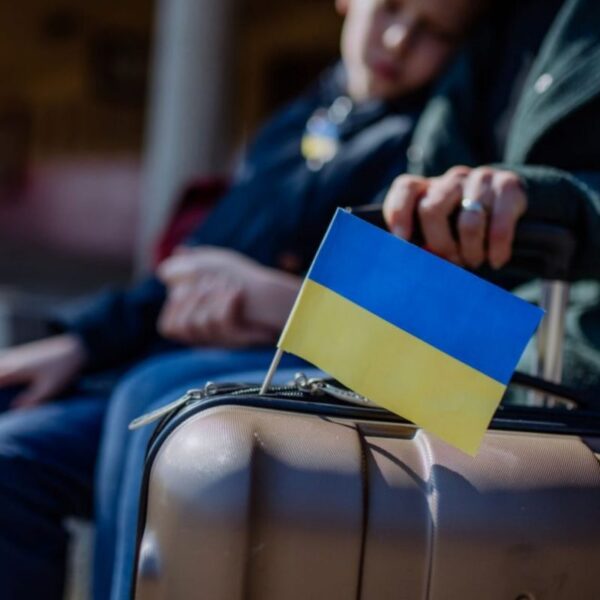 Щомісячні виплати 2 000 та 3 000 гривень: хто має право на допомогу та як її отримати