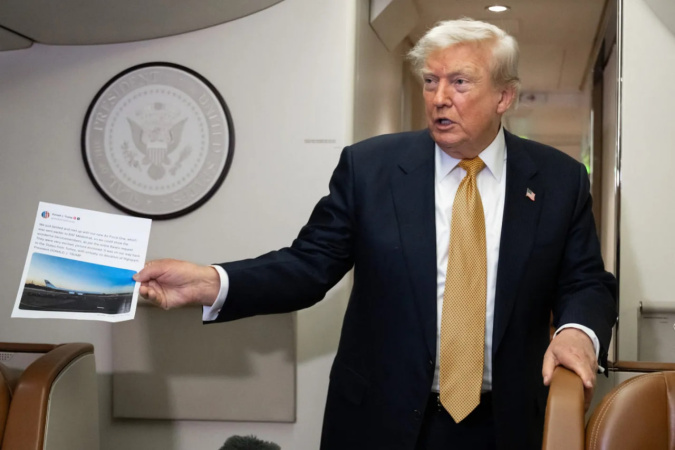 Як повідомляє The Guardian, Дональд Трамп запустив платну підписку на свої дописи в Truth Social вартістю до 100 000 доларів на місяць.
