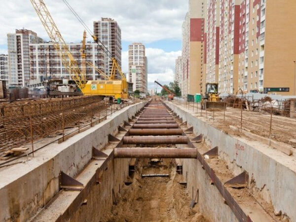 У Києві визначили часові рамки для запуску нових станцій метрополітену в напрямку Виноградаря, повідомив Мінфін.