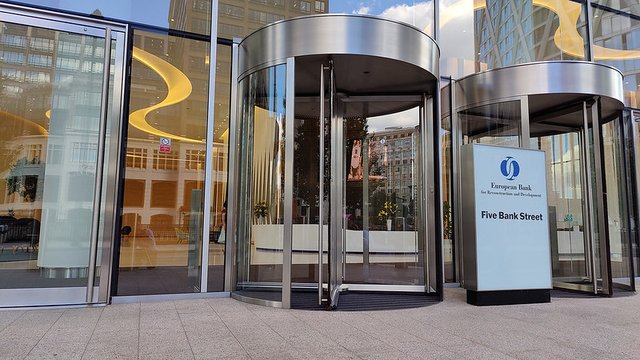 ЄБРР розглядає два проєкти для ПроКредит Банку загальним обсягом до EUR330 млн