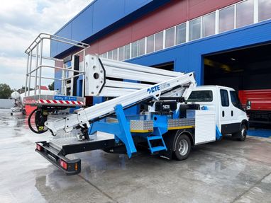 В Україні презентували вражаючу автовишку на базі IVECO (фото)