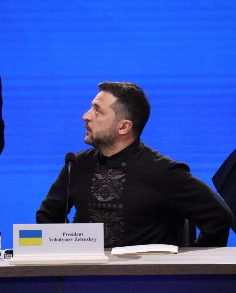 Засідання «Коаліції охочих».