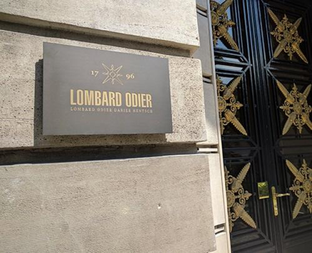 Женевський суд визнав приватну фінансову установу Lombard Odier винною в неналежному впровадженні всіх необхідних управлінських процедур для уникнення незаконного обігу коштів, наклавши на банк стягнення на суму 3 мільйони швейцарських франків (приблизно 3,68 мільйона доларів США).