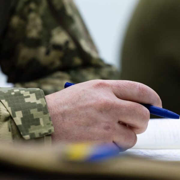 75-відсоткова знижка на оплату комунальних послуг, безкоштовний транспорт та 12 810 гривень: перелік переваг для захисників