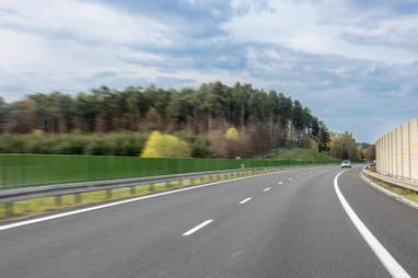 Плата за проїзд автомагістралями в Польщі: тарифи та методи розрахунку у 2026 році