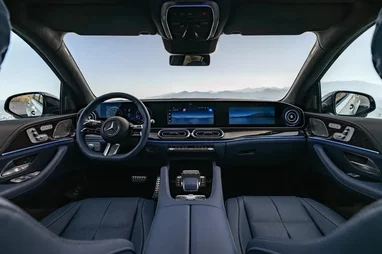 Сімейний кросовер Mercedes повністю розсекретили до презентації (фото)