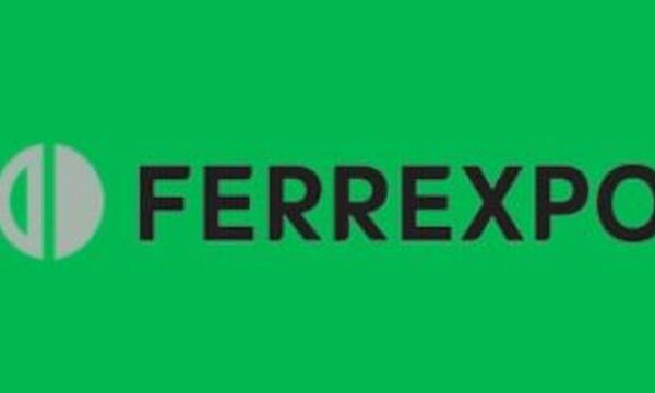 Ferrexpo зупинила випуск продукції в Україні, уражене ворогом судно з котунами вартістю $5-6 млн буксирують у порту