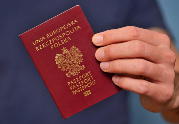 Українці в Польщі: менше планів на повернення, згідно з новим дослідженням