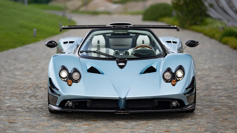 Італійський виробник гіперкарів Pagani давно має репутацію бренду, який перетворює автомобілі на витвори мистецтва.