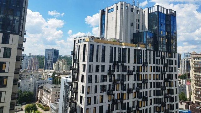 Кількість нових ЖК на старті продажів в Києві в 2026р. зменшилася на 40% – "ЛУН"
