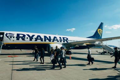 Ryanair влаштовує розпродаж квитків: напрямки для бюджетних подорожей
