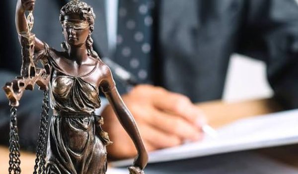 Як громадянам України отримати безкоштовну юридичну підтримку за кордоном: детальний посібник — Мінфін