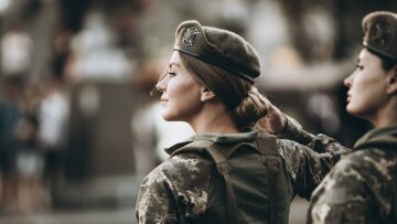 Жінки у ЗСУ, Ілюстративне фото